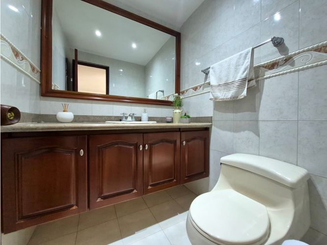 Casa de 4 alcobas en venta en Quintas De Don Simon, Cali, 280 m² · foto 15 de 24