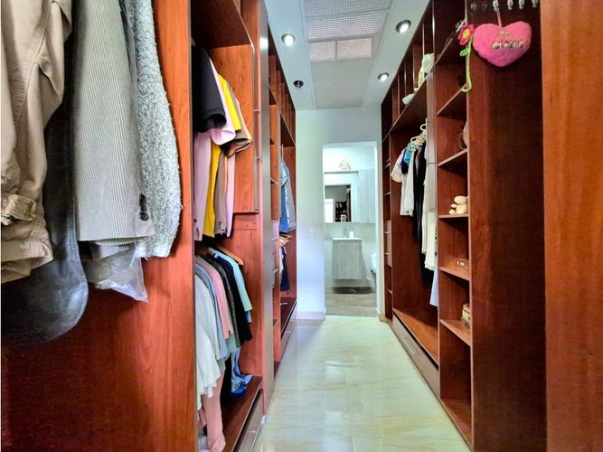 Casa de 4 alcobas en venta en Quintas De Don Simon, Cali, 280 m² · foto 20 de 24