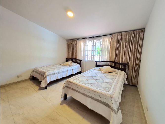 Casa de 4 alcobas en venta en Quintas De Don Simon, Cali, 280 m² · foto 21 de 24