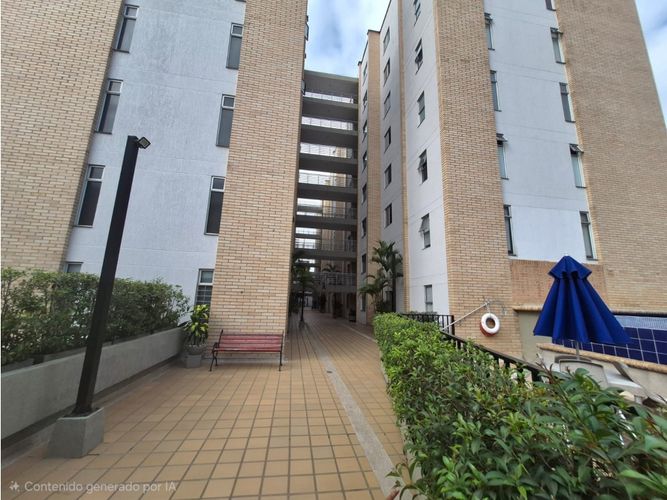 Apartamento de 4 alcobas en venta en El Ingenio, Cali, 134 m² · foto 22 de 23