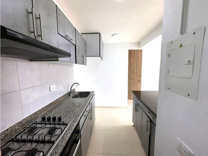Apartamento de 4 alcobas en venta en Ciudad Melendez, Cali, 67 m² · foto 3 de 24