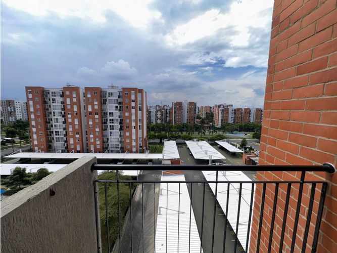 Apartamento de 4 alcobas en venta en Ciudad Melendez, Cali, 67 m² · foto 13 de 24