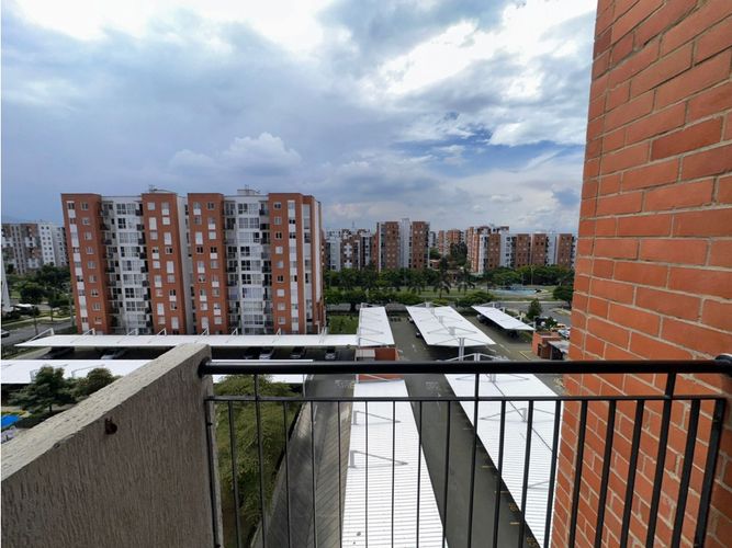 Apartamento de 4 alcobas en venta en Ciudad Melendez, Cali, 67 m² · foto 14 de 24