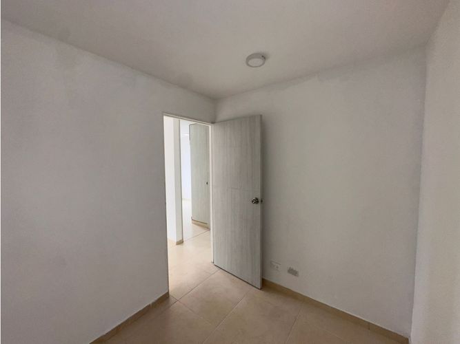 Apartamento de 4 alcobas en venta en Ciudad Melendez, Cali, 67 m² · foto 16 de 24