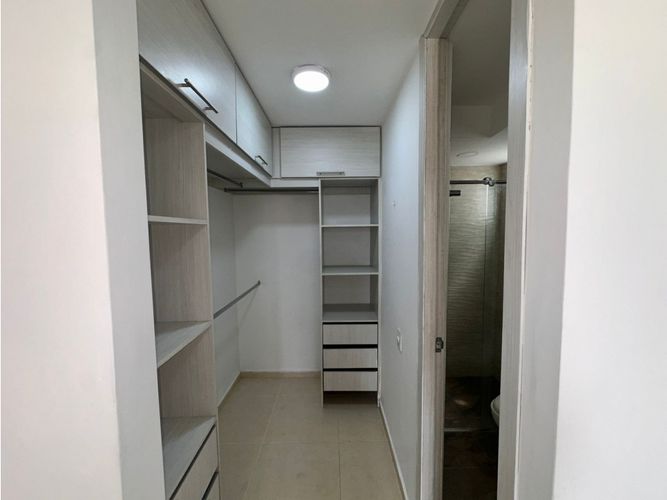 Apartamento de 4 alcobas en venta en Ciudad Melendez, Cali, 67 m² · foto 17 de 24