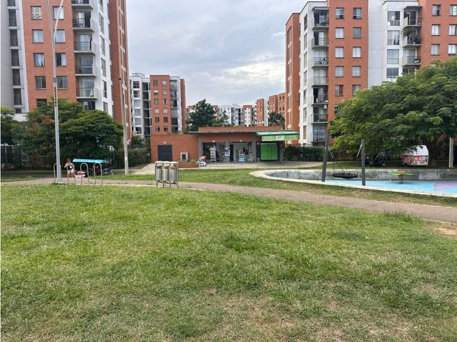 Apartamento de 4 alcobas en venta en Ciudad Melendez, Cali, 67 m² · foto 22 de 24