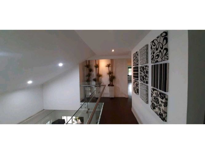 Casa de 5 alcobas en venta en Pance, Cali, 450 m² · foto 8 de 24