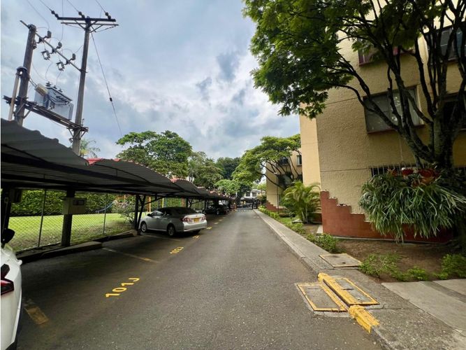 Apartamento de 4 alcobas en venta en Nueva Tequendama, Cali, 110 m² · foto 22 de 24
