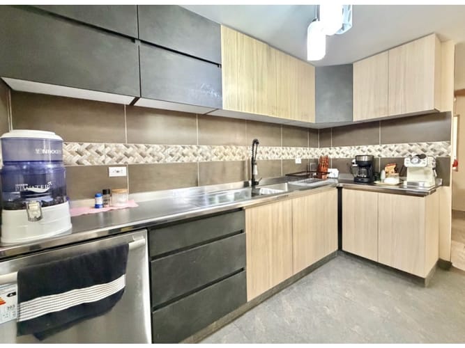 Casa de 4 alcobas en venta en El Castillo, Jamundí, 306 m² · foto 5 de 24