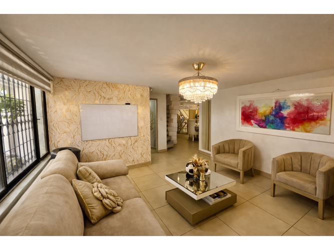 Casa de 4 alcobas en venta en Prados Del Norte, Cali, 290 m² · foto 3 de 24