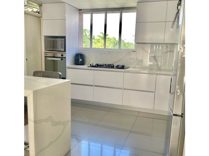 Apartamento de 3 alcobas en venta en La Flora, Cali, 86 m² · foto 4 de 19
