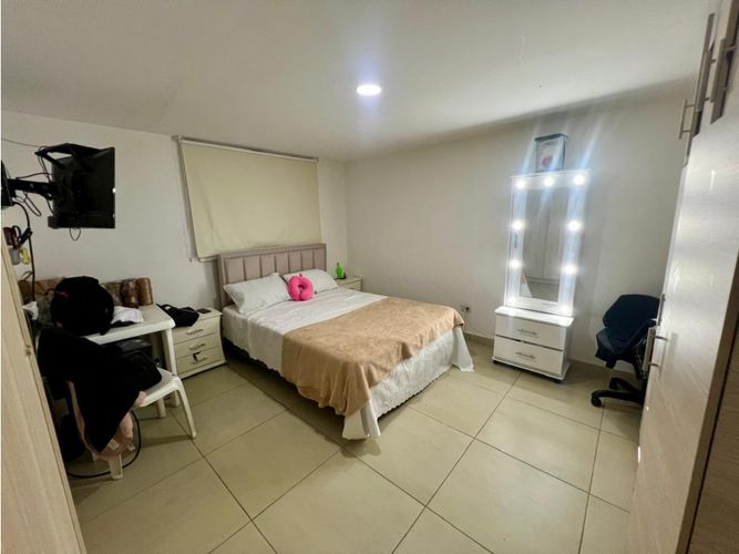 Casa de 4 alcobas en venta en Prados Del Norte, Cali, 290 m² · foto 19 de 24
