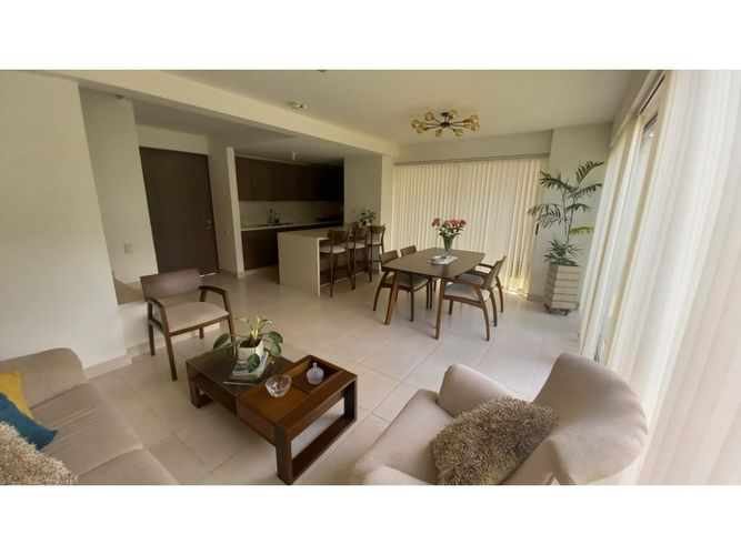 Casa de 3 alcobas en venta en Alfaguara, Jamundí, 140 m² · foto 2 de 18