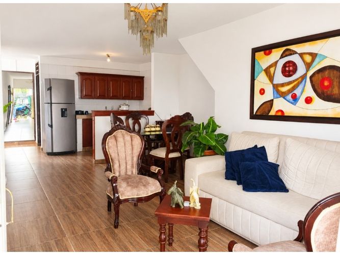 Casa de 2 alcobas en venta en Libertadores, Jamundí, 70 m² · foto 4 de 11