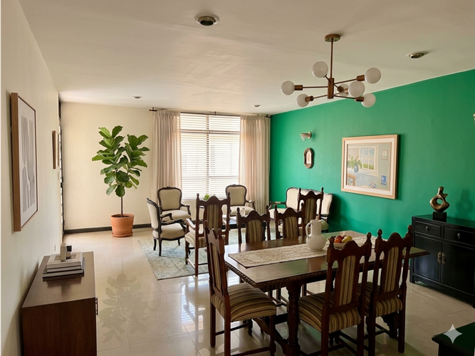 Casa de 5 alcobas en venta en San Fernando Viejo, Cali, 240 m² · foto 2 de 11