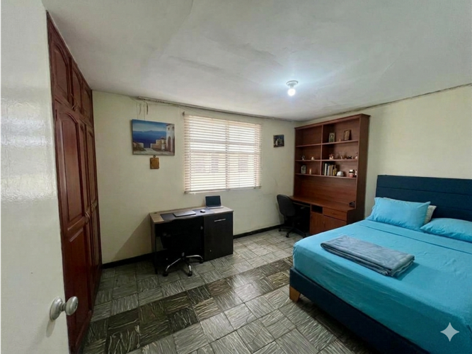 Casa de 5 alcobas en venta en San Fernando Viejo, Cali, 240 m² · foto 9 de 11