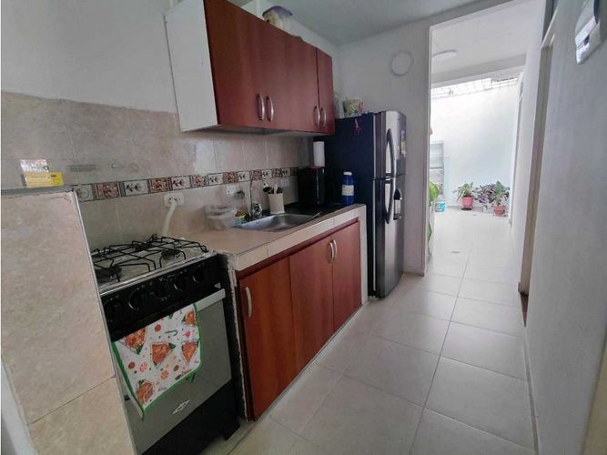 Casa de 3 alcobas en venta en Ub. Parques De Castilla, Jamundí, 73 m² · foto 5 de 16
