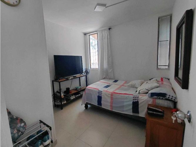 Casa de 3 alcobas en venta en Ub. Parques De Castilla, Jamundí, 73 m² · foto 8 de 16