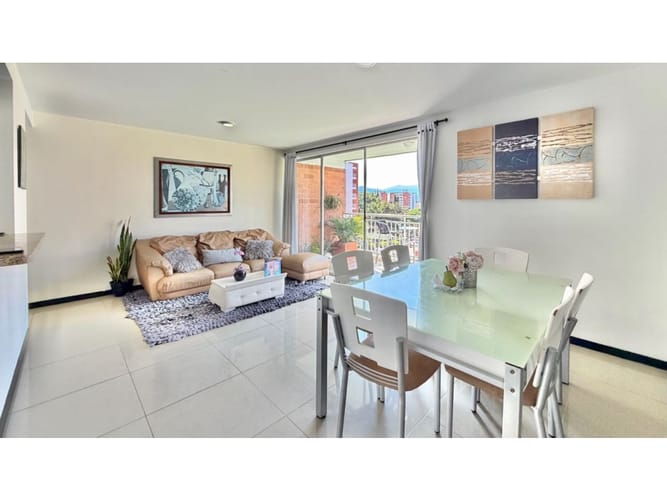 Apartamento de 3 alcobas en venta en Valle Del Lili, Cali, 105 m² · foto 2 de 24