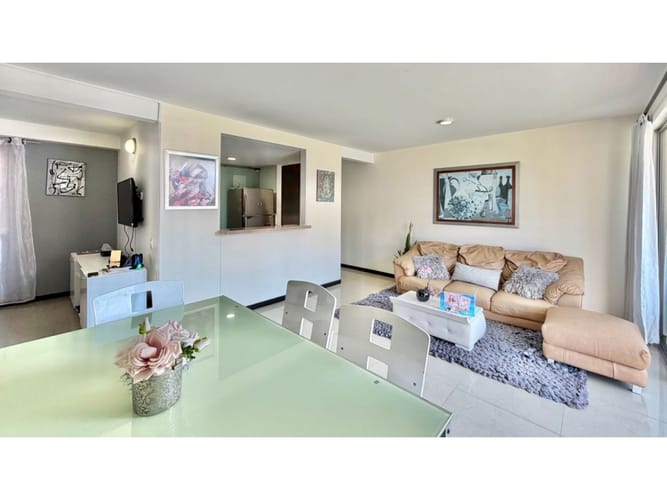Apartamento de 3 alcobas en venta en Valle Del Lili, Cali, 105 m² · foto 5 de 24