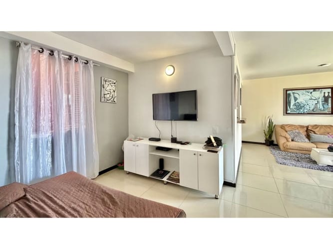 Apartamento de 3 alcobas en venta en Valle Del Lili, Cali, 105 m² · foto 9 de 24