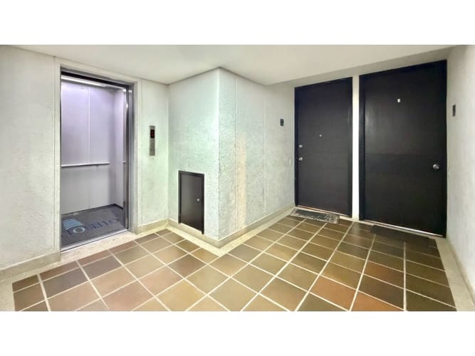 Apartamento de 3 alcobas en venta en Valle Del Lili, Cali, 105 m² · foto 21 de 24