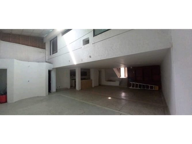 Casa de 2 alcobas en venta en San Vicente, Cali, 209 m² · foto 9 de 22