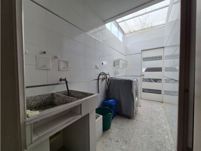 Casa de 3 alcobas en venta en El Castillo, Jamundí, 122 m² · foto 11 de 22