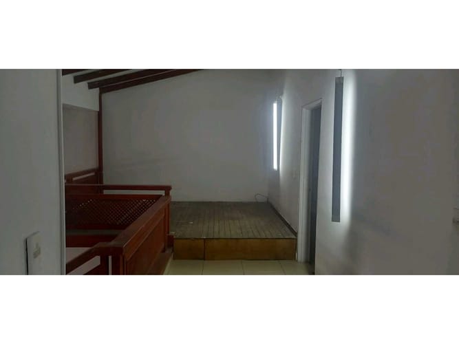 Casa de 2 alcobas en venta en San Vicente, Cali, 209 m² · foto 18 de 22