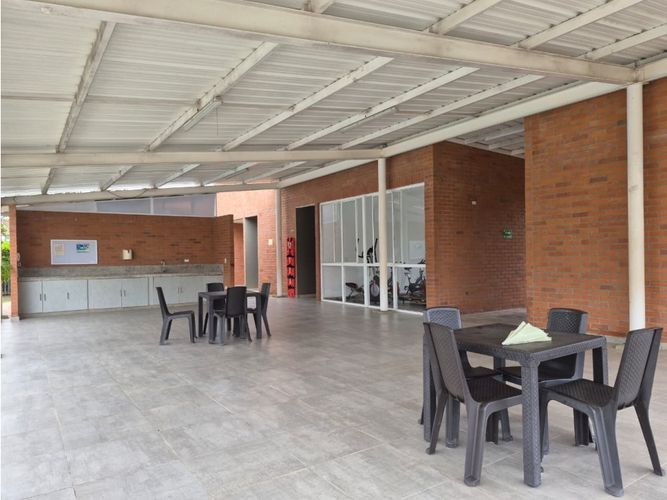 Casa de 3 alcobas en venta en El Castillo, Jamundí, 122 m² · foto 19 de 22