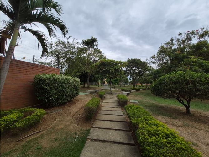Casa de 3 alcobas en venta en El Castillo, Jamundí, 122 m² · foto 20 de 22