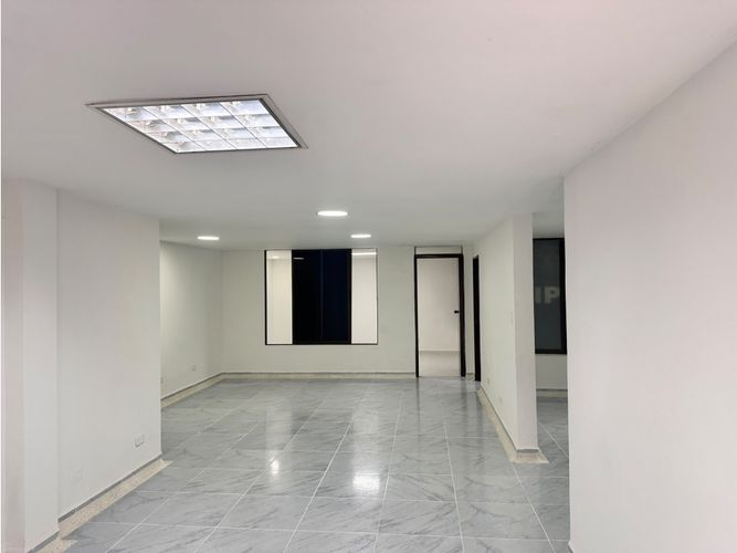 Local en venta en Versalles, Cali, 288 m² · foto 4 de 24