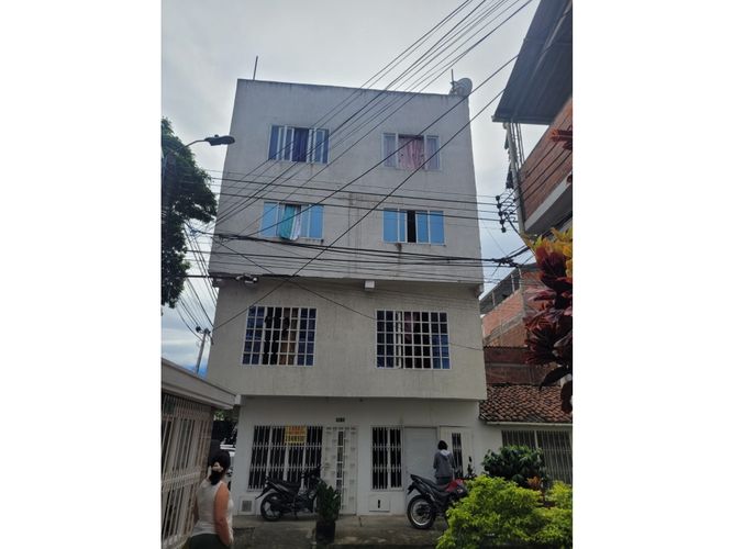 Edificio en venta en Caney, Cali, 650 m² · foto 4 de 10