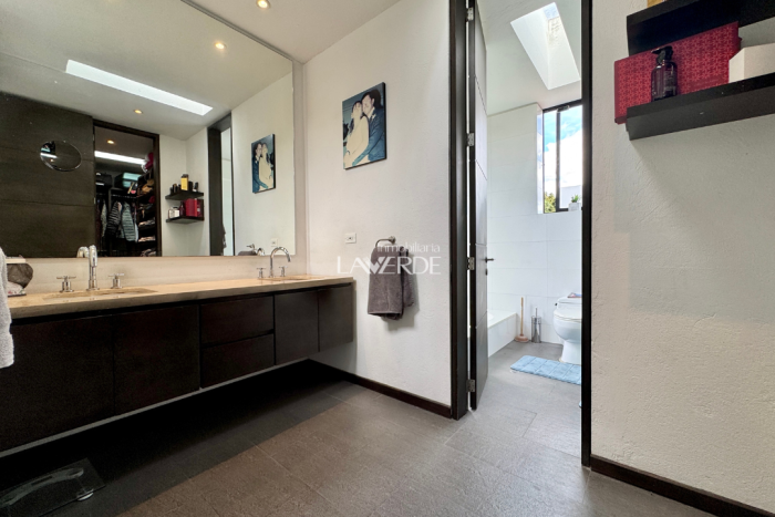 Casa de 4 alcobas en venta en Lagos De Torca, Bogotá, 400 m² · foto 22 de 24