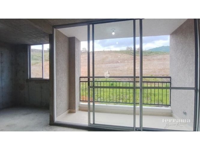 Apartamento de 3 alcobas en venta en Guabinas, Yumbo, 70 m² · foto 10 de 18