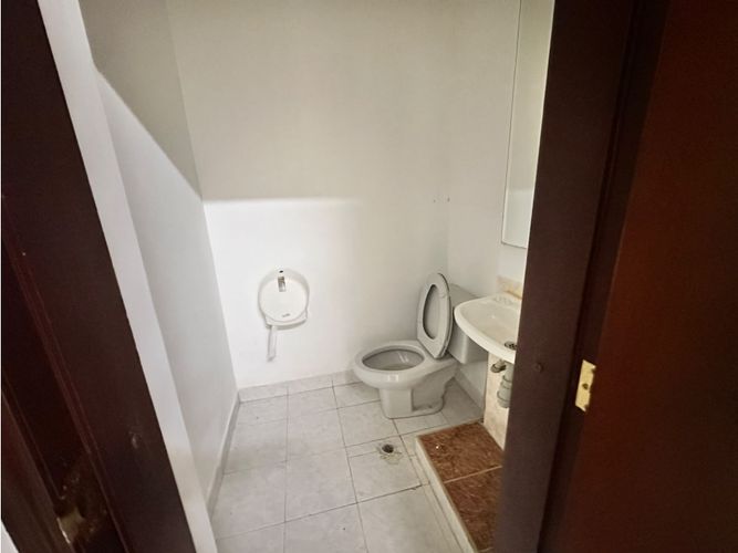 Local en arriendo en Santa Monica, Cali, 320 m² · foto 17 de 24