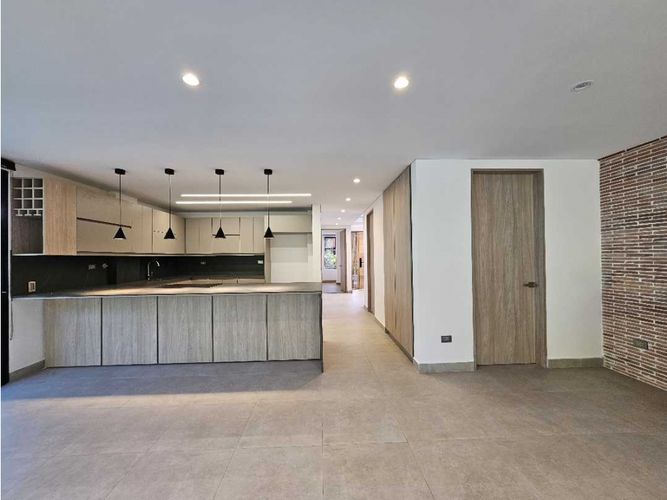 Casa de 4 alcobas en venta en El Retiro, 260 m² · foto 6 de 24