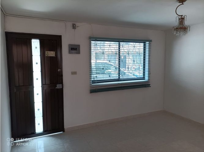 Casa de 4 alcobas en venta en San Cristobal, Medellín, 129 m² · foto 2 de 11