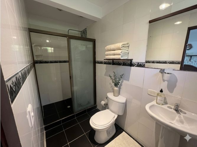 Casa de 4 alcobas en venta en Las Mercedes, Jamundí, 406 m² · foto 7 de 15