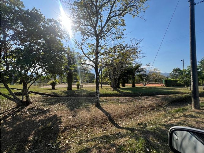 Casa de 4 alcobas en venta en Las Mercedes, Jamundí, 406 m² · foto 11 de 15