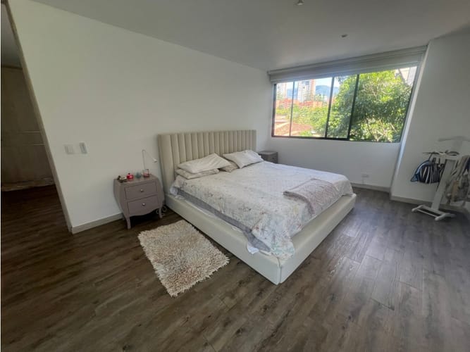 Apartamento de 3 alcobas en venta en Loma Benedictinos, Medellín, 180 m² · foto 11 de 19