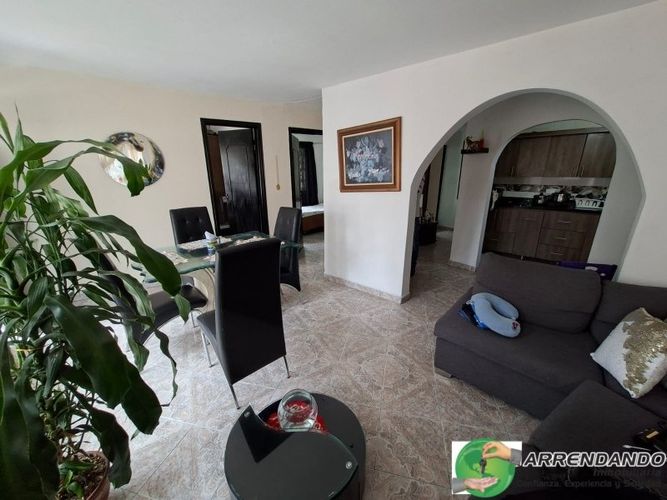 Apartamento en venta en San Antonio De Prado, Itagüí · foto 2 de 12