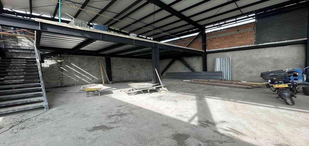 Local en arriendo en Ub. Mirador De La Estancia, Dosquebradas, 160 m² · foto 2 de 6