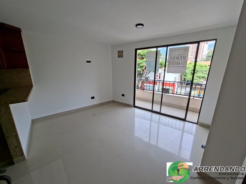 Apartamento en venta en Zona Industrial No. 1, Itagüí · foto 8 de 11
