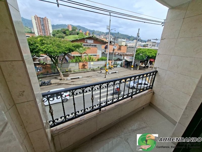 Apartamento en venta en Zona Industrial No. 1, Itagüí · foto 10 de 11