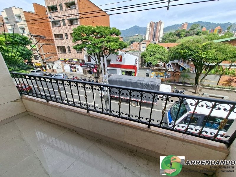 Apartamento en venta en Zona Industrial No. 1, Itagüí · foto 11 de 11