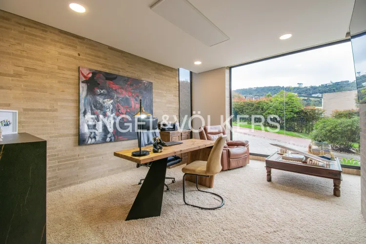 Casa de 5 alcobas en arriendo en Yerbabuena, Sopó, 700 m² · foto 5 de 20