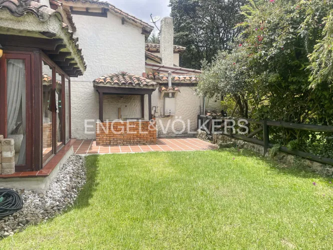 Casa de 4 alcobas en venta en Calatrava, Bogotá, 520 m² · foto 8 de 21