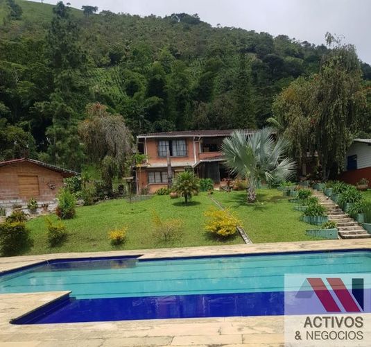 Finca en venta en Centro, Armenia · foto 4 de 8
