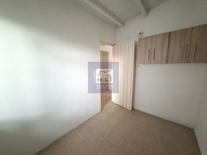 Apartamento de 4 alcobas en arriendo en El Poblado, Girón, 70 m² · foto 7 de 13